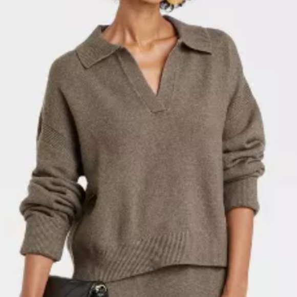 Collared Split Neck Pullover Sweater 